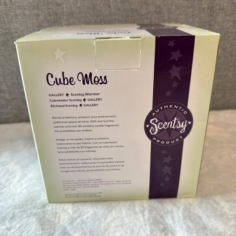 NEW Scentsy CUBE MOSS Wax Warmer Moss‎ Green 1100-23215